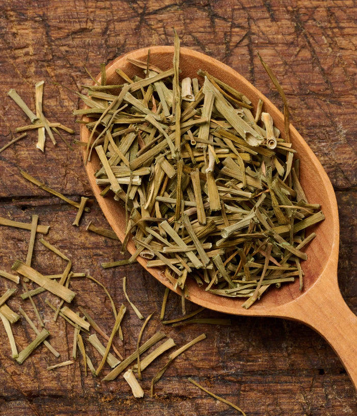Dehydrated lemongrass