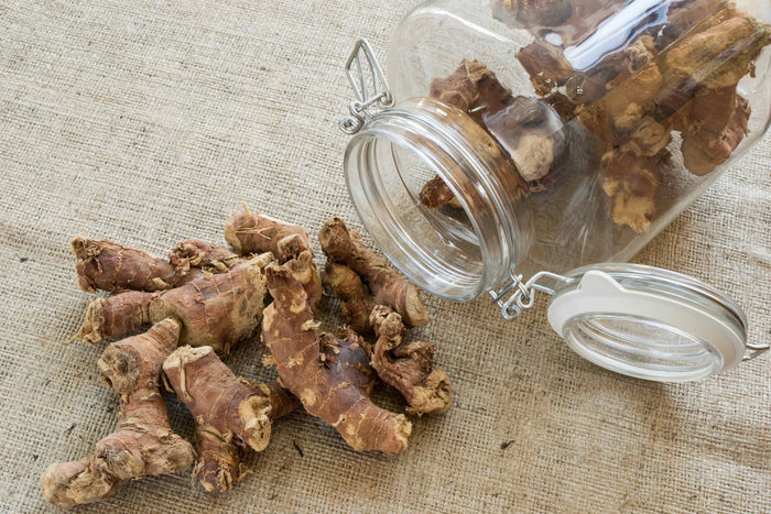 Dehydrated galangal